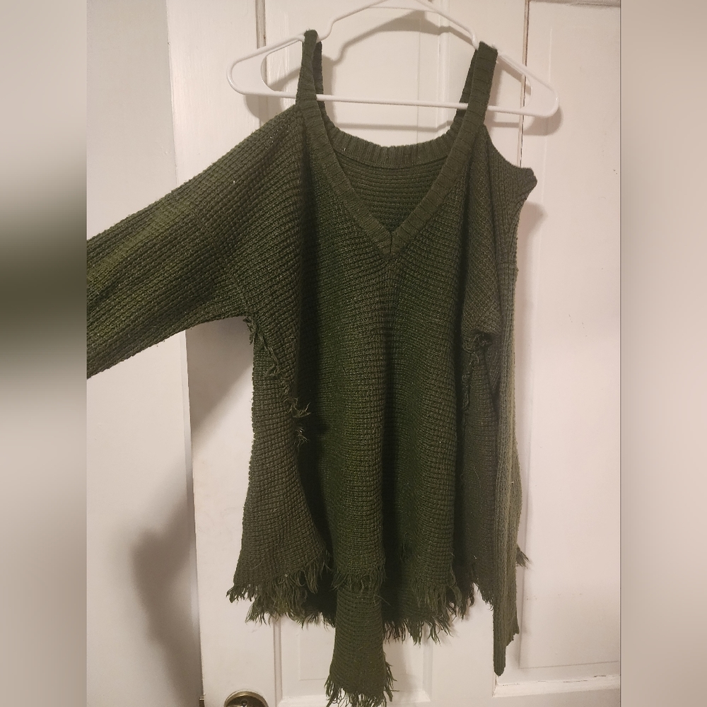 Vintage green knit sweater